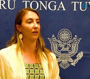  Conservation International representative and U.S Fulbright student Carrie Wentzel. Credit - Lean Reece, https://www.fijivillage.com/