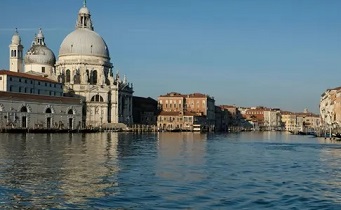 Clear water is seen in the canals of Venice due to fewer tourists and motorboats and less pollution, as the spread of the Covid-19 continues. Photograph: Manuel Silvestri/Reuters