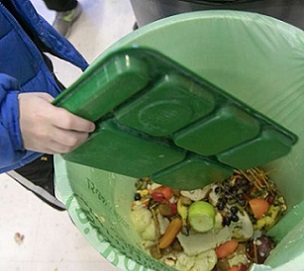 A United Nations report released on Thursday, March 4, 2021 estimates 17% of the food produced globally each year is wasted. Credit - Dave Zajac/Record-Journal via AP