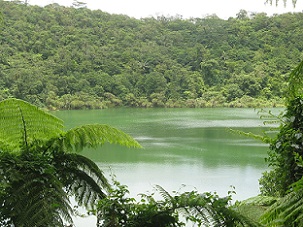 Lake Lanotoo, Samoa. credit - V. Jungblut