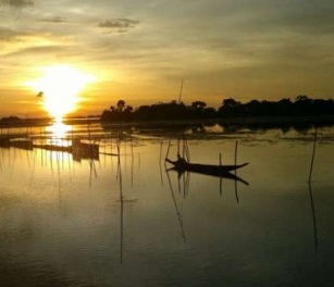 Despite sea-level rise risks, migration to some threatened coastal areas may increase. Credit: CC0 Public Domain