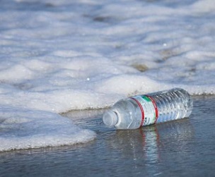 used plastic water bottled discarded on the Beach. Credit: Unsplash/CC0 Public Domain