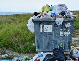 Plastic use in pandemic contributing to global waste problem, says expert. Credit: CC0 Public Domain