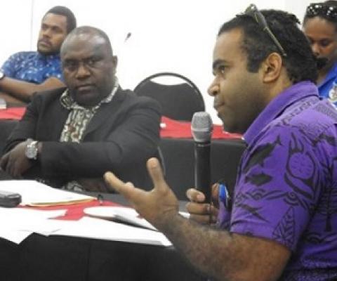 Molisa delivers Group’s findings via Video Presentation while VELA Chairman, Colin Leo (left) and VELA representatives look on. Credit - Len Garae