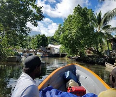 People on the island rely on its rivers and the surrounding ocean for their livelihoods.(Flickr: Uusc4all)