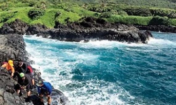 Volunteers conduct an opihi survey in Kipahulu Moku by Kipahulu Valley. The group Kipahulu ‘Ohana is proposing the creation of a community-based subsistence fishing area to regulate traditional harvesting and fishing. Photo courtesy of Scott Crawford