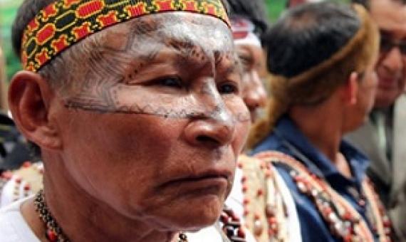 Indigenous leaders in Ecuador demanding an end to new oil and mining concessions on their lands. Photo by Kimberly Brown, Mongabay 2017