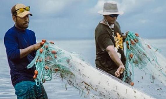 Walmart chooses Pacific Island Tuna for its in-house brand. Credit - Chewey Lin/courtesy The Nature Conservancy