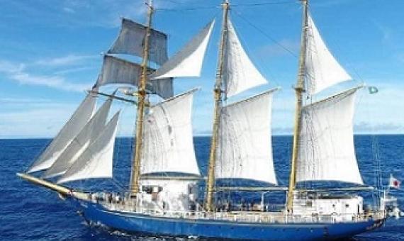 Sail training ship Miraie crossing the western North Pacific Ocean in January 2020. © Toshihiko Tanaka